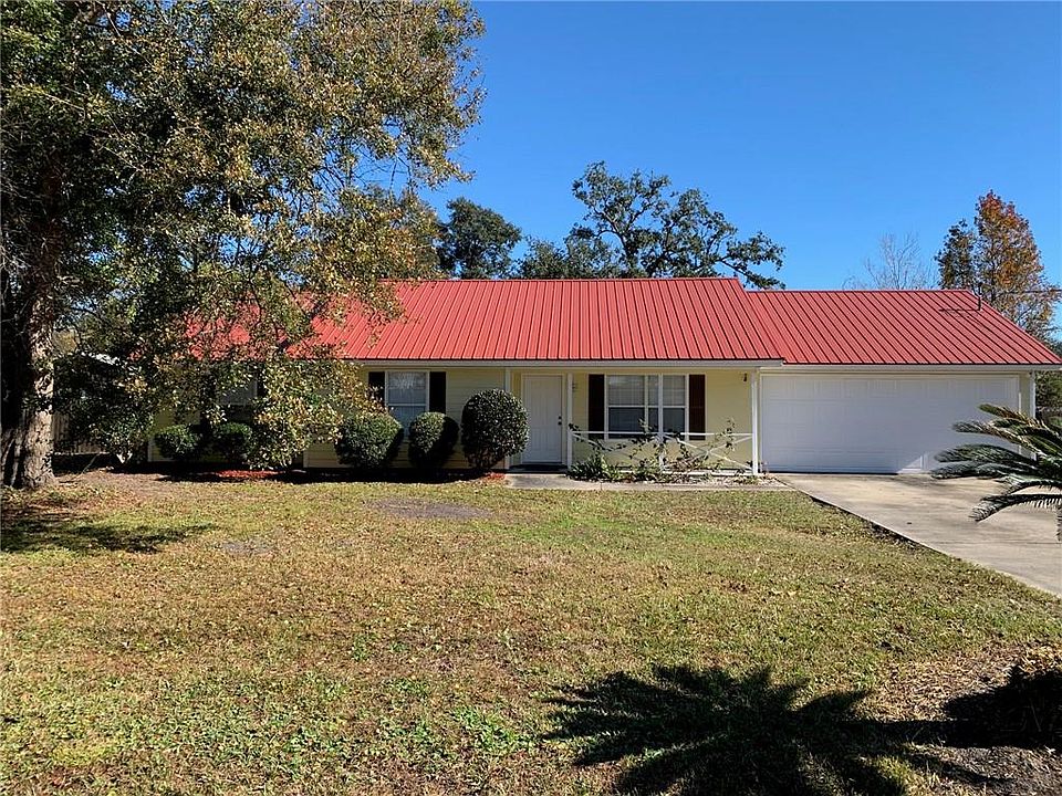 1st image of 200 Camden Dr