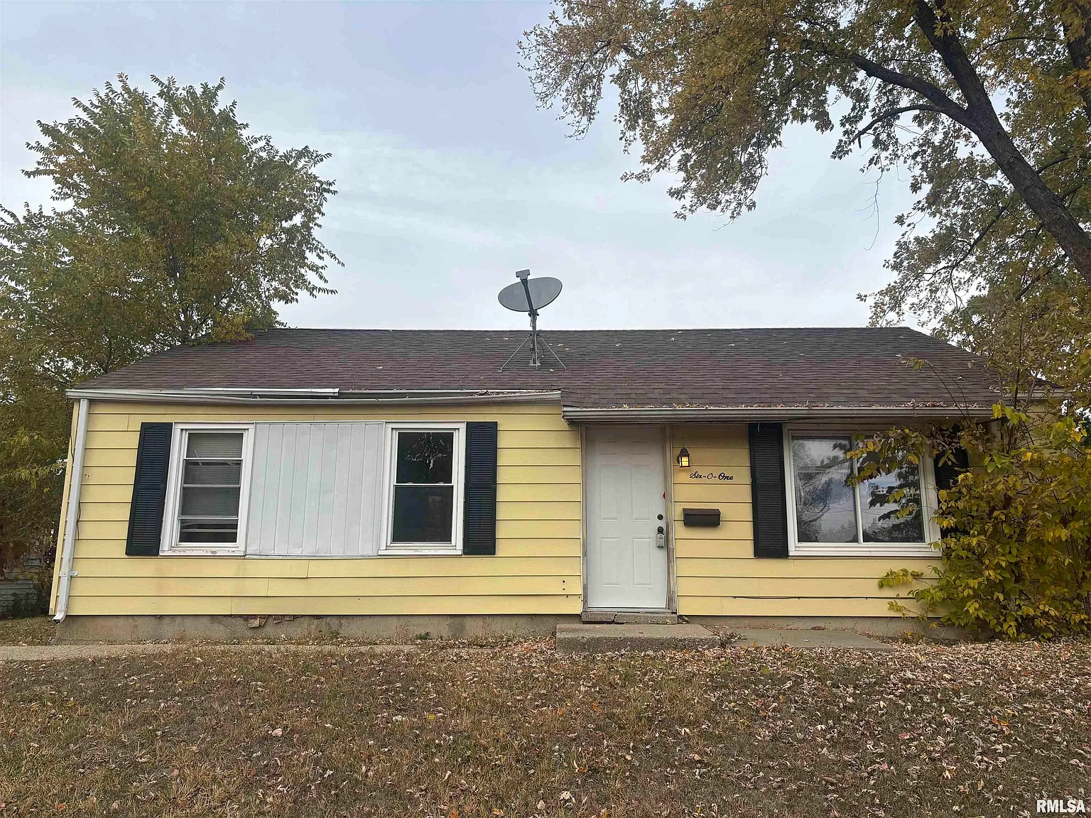 601 W Archer Ave photo 1