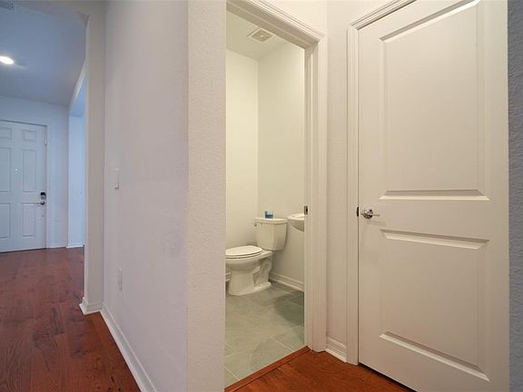 5th image of 6084 Claystone Way