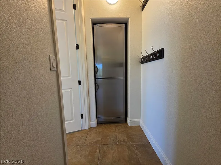 5495 Alden Bend Dr — Photo 8