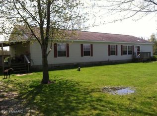 39543 Fisk Lake Rd, Paw Paw, MI 49079