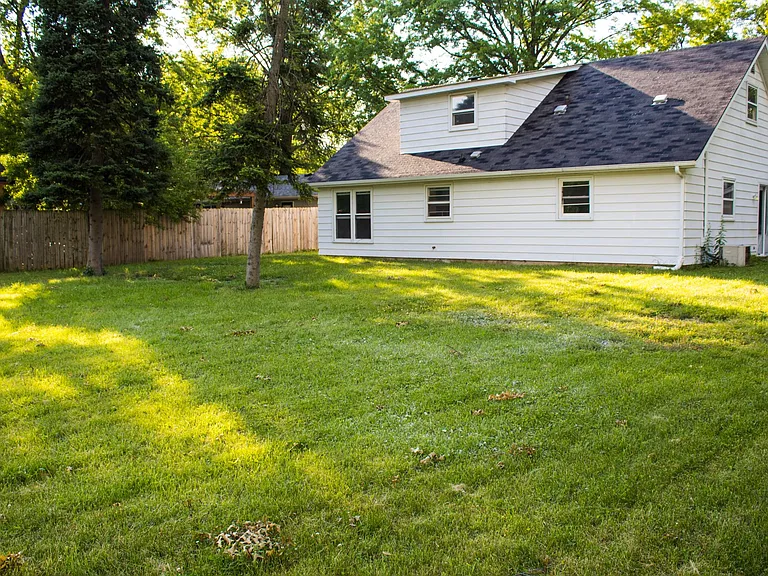 6920 Curwood Dr — Photo 15