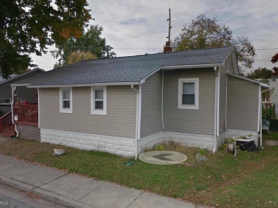 1st image of 264 Birch St