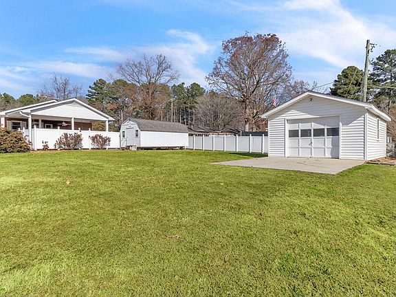 2nd image of 1828 Fletchers Chapel Rd