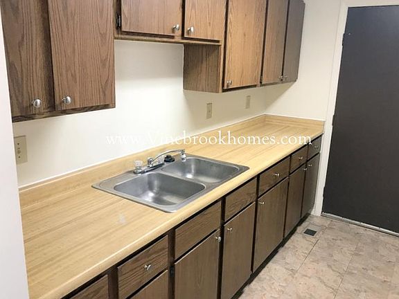 4th image of 8692 Belle Chase Dr