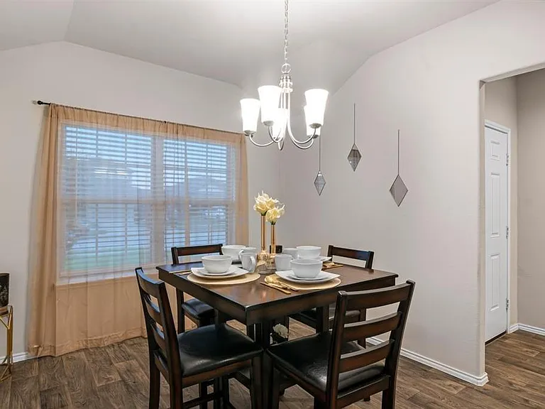 518 Poppy Field Ct — Photo 6