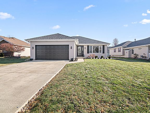 2nd image of 1420 E Cap Cir
