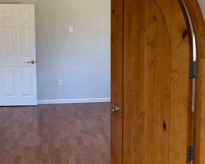 104 Durgin St — Photo 2