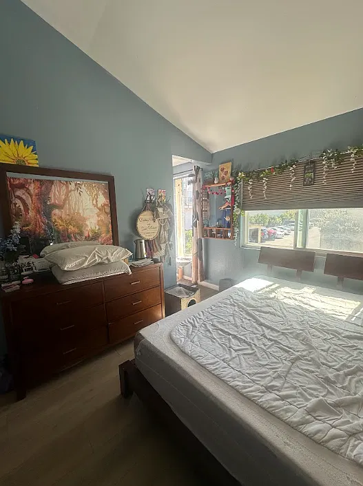 3 bed, 2.5 bath, 1439 sqft, $1,350 — Photo 2