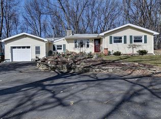 1449 Crescent Vischer Ferry Rd, Halfmoon, NY 12065