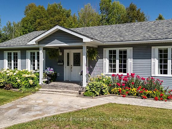 2nd image of 358 Huron Rd