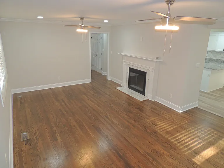 2025 Womble Dr — Photo 6