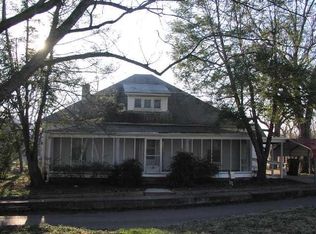 39 Washington Ave, Mason, TN 38049