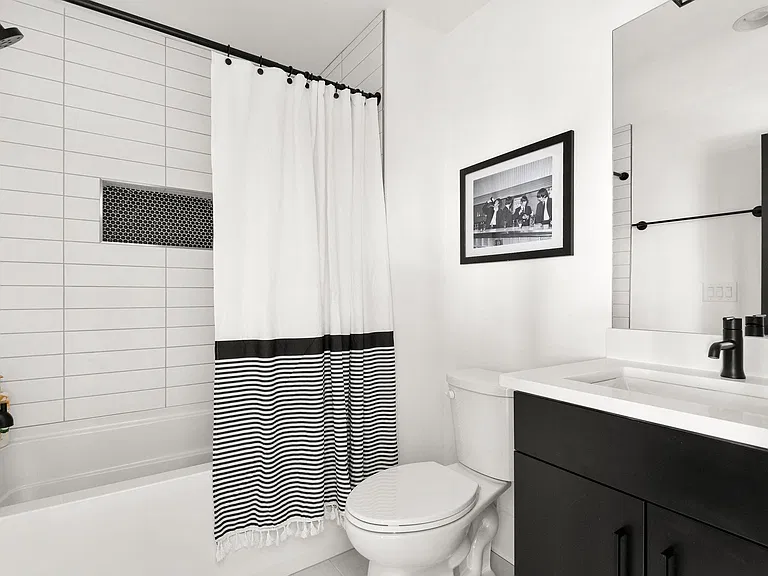 3216 Charlotte Ave — Photo 40