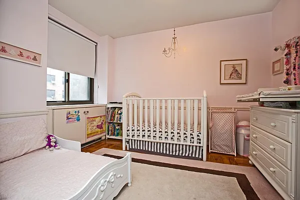 Rented by Olshan Realty | media 14