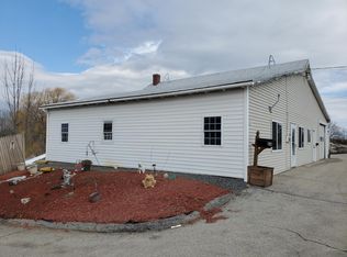 64 Main St, Albion, ME 04910