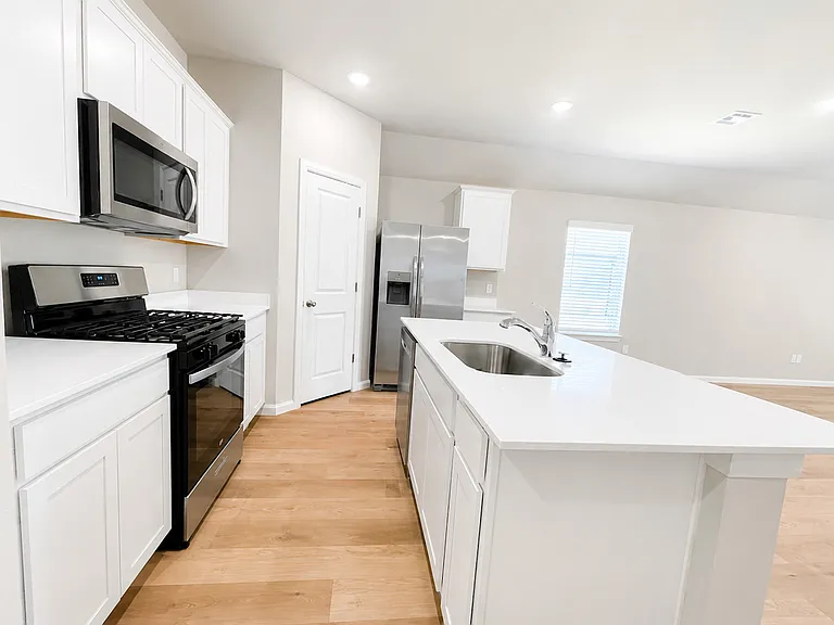 7408 N 155th East Ave — Photo 8