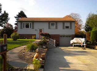 442 Alpine Village Dr, Monroeville, PA 15146