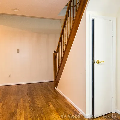 Rented by Washington Realty Corp. | media 36