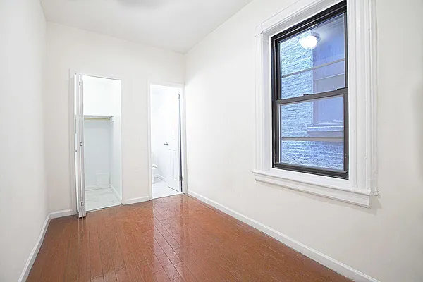 Rented by Avenues Real Estate | media 52