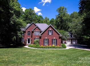 3546 Weddington Oaks Dr, Matthews, NC 28105