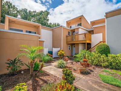 1051 S Highland St APT 5D, Mount Dora, FL, 32757