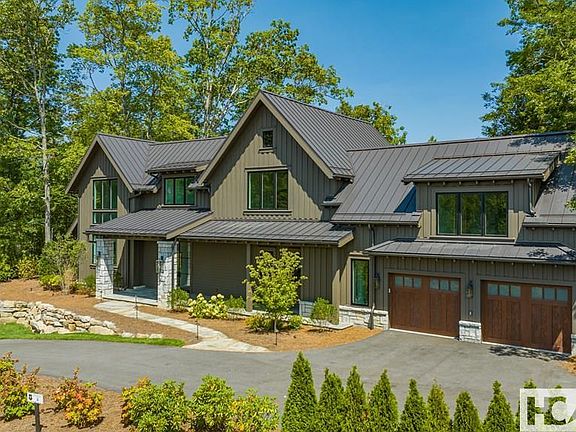 2nd image of 33 Sanctuary Ridge Road
