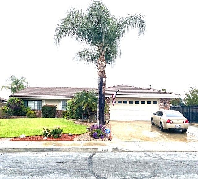 1st image of 781 Chardonnay Pl