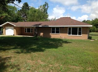 1579 Shettler Rd, Norton Shores, MI 49444
