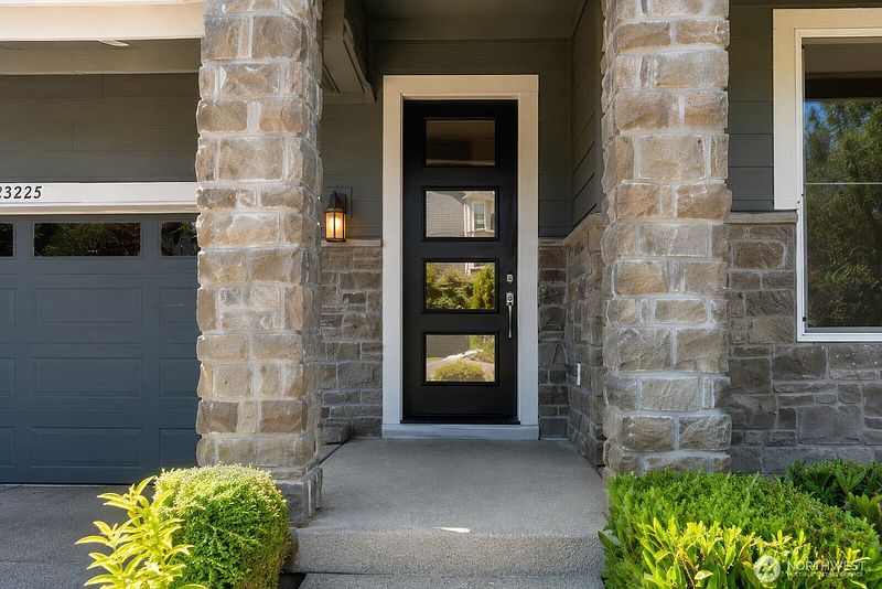 2nd image of 23225 SE 50th Street