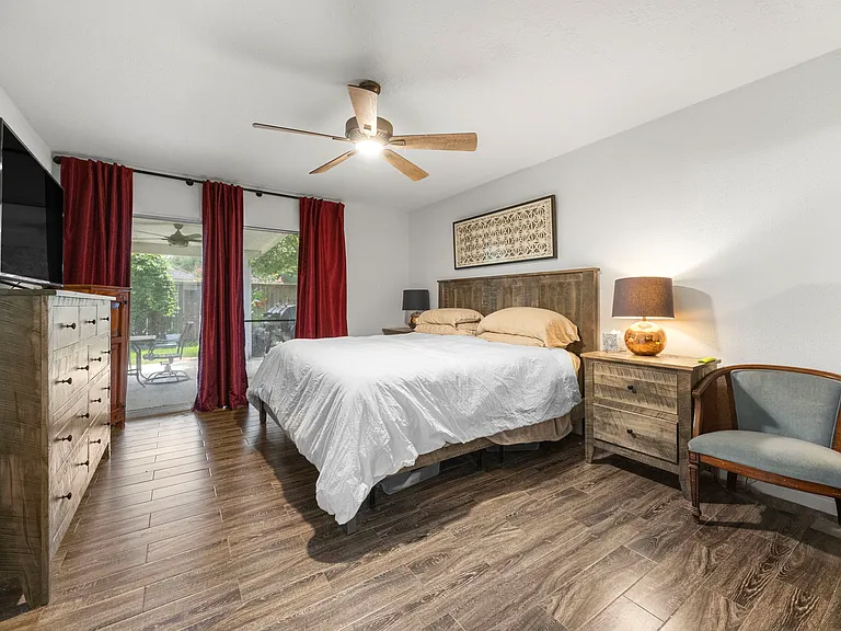 22610 Coriander Dr — Photo 13