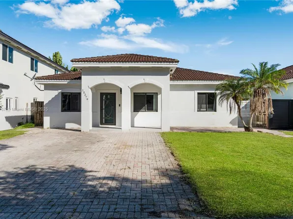 10279 SW 225th Ln, Miami, FL 33190