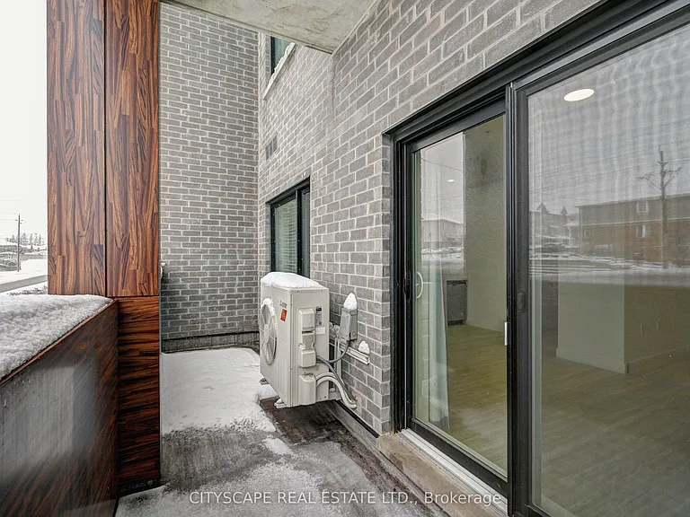 408 Dundas St S #212 — Photo 32