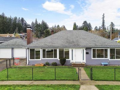 1038 3rd Ave, Sweet Home, OR, 97386