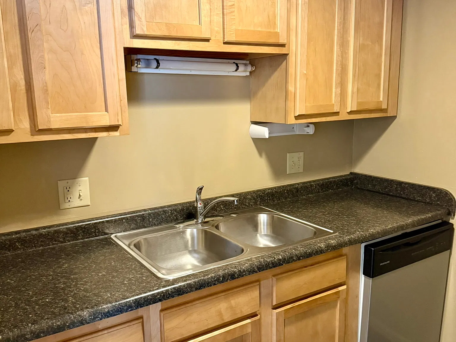 1 bed, $1,120 — Photo 3