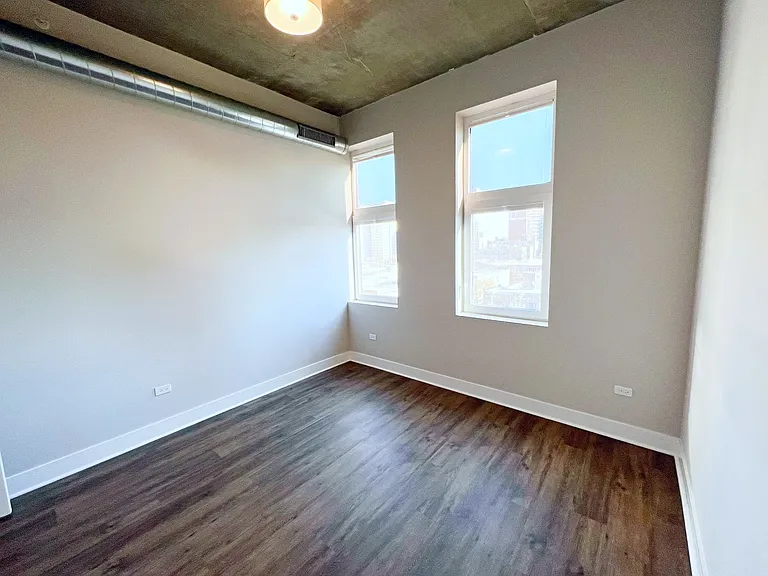 The Eagle Building - 3833 N Broadway — Photo 98
