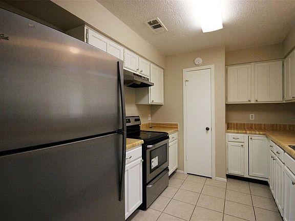 5th image of 6903 Renfro Dr