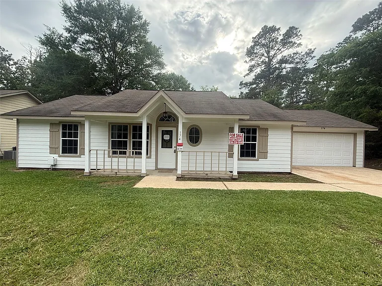 174 E Sunset Dr — Photo 1