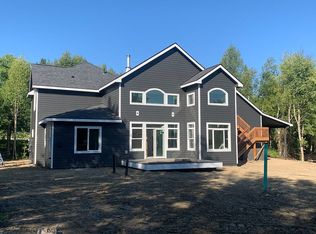 10500 E Snowgoose Cir, Palmer, AK 99645