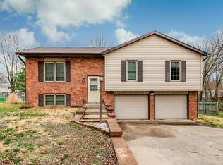1321 Biscayne Dr, Jefferson City, MO 65109
