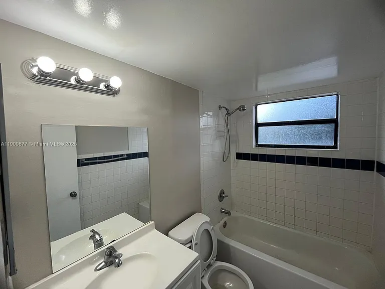 3400 Foxcroft Rd #115 — Photo 11