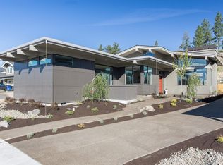 2796 NW Shields Dr, Bend, OR 97703