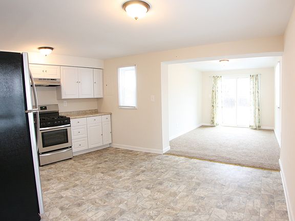 New kitchen and family room 