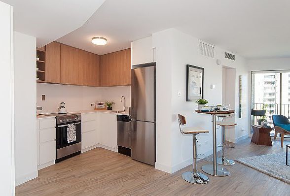 1011 Beach Ave, Vancouver, BC V6E 1T8 | Zillow