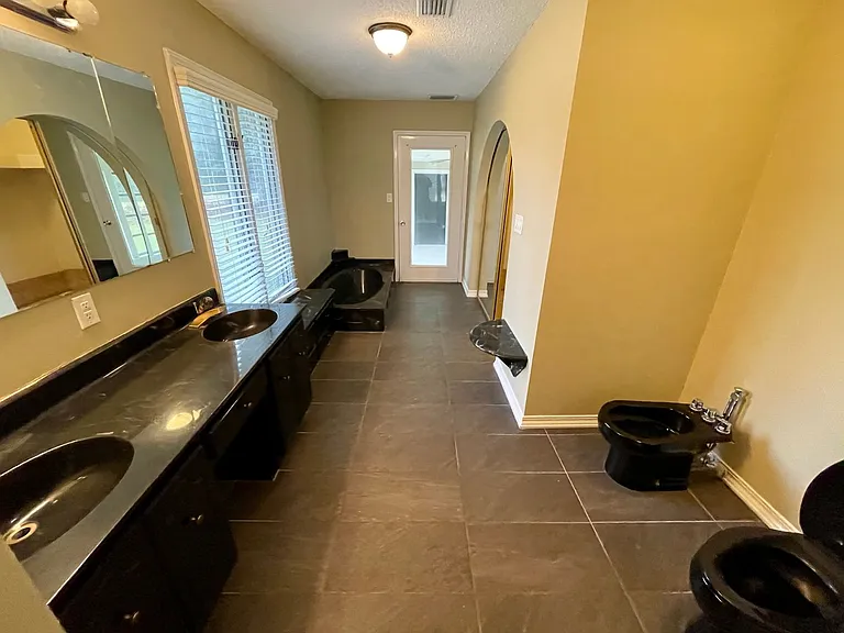 6300 Creel Rd — Photo 10