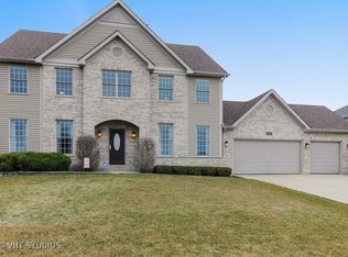 5500 Fox Path Ln, Hoffman Estates, IL 60192