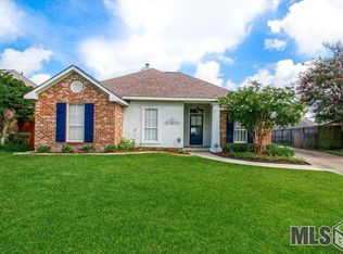 17457 Lake Wisteria Ave, Baton Rouge, LA 70817