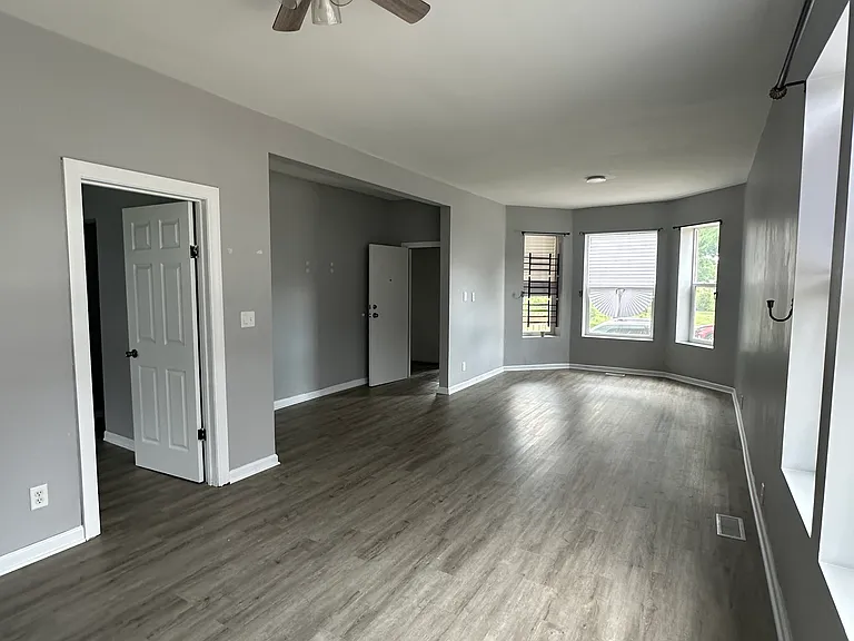 1556 S Spaulding Ave #1 — Photo 1