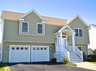 181 Whitefield St, Fall River, MA 02721