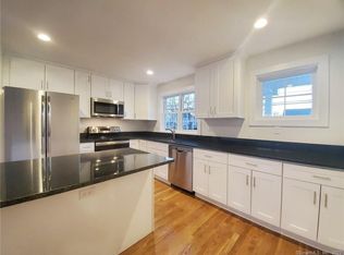 30 Ferris Ave #B7, Norwalk, CT 06854